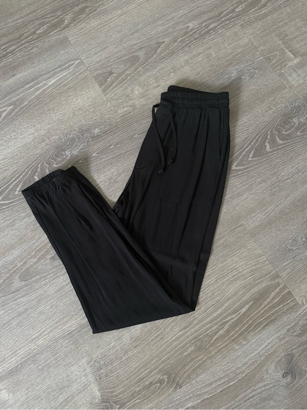 Forever 21 Black Drawstring Joggers